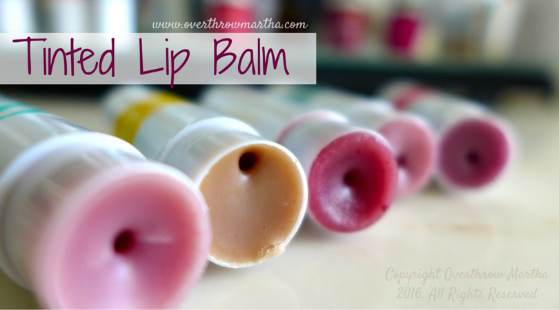 What chemicals are used in lip gloss?